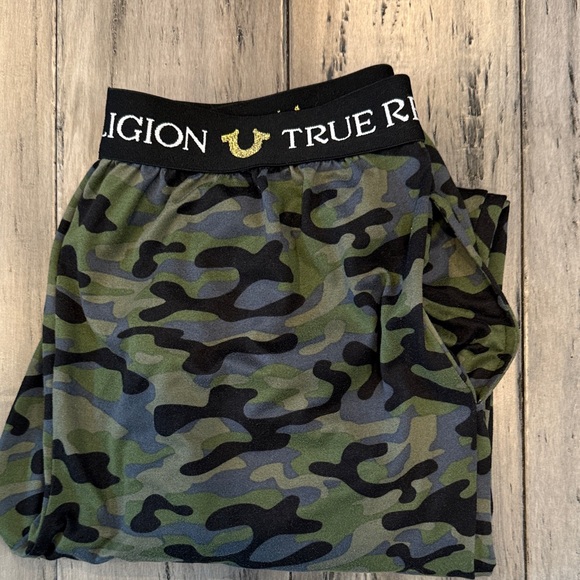 True Religion Other - True Religion Men's Green Camouflage Joggers